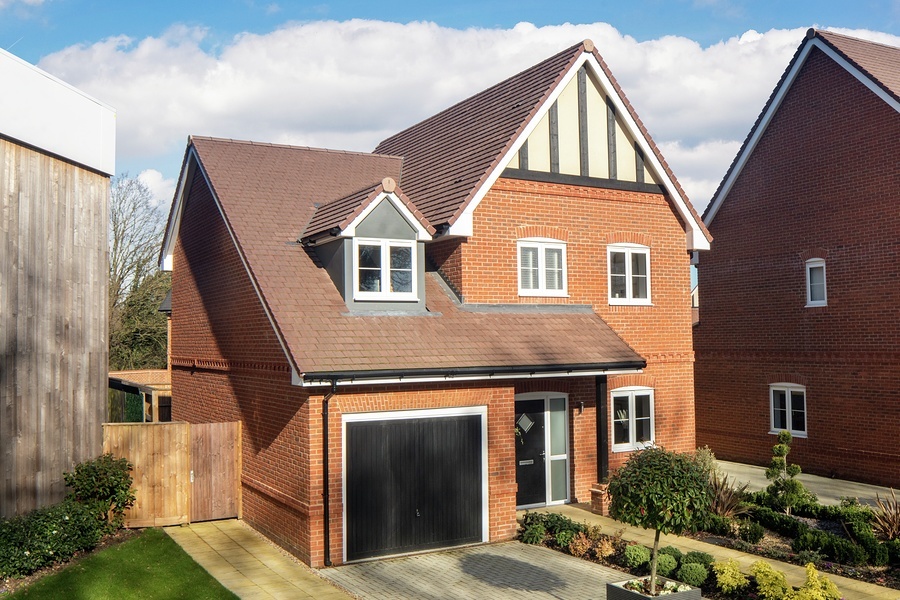 Finchwood Park, Finchampstead New Homes in Berkshire Legal